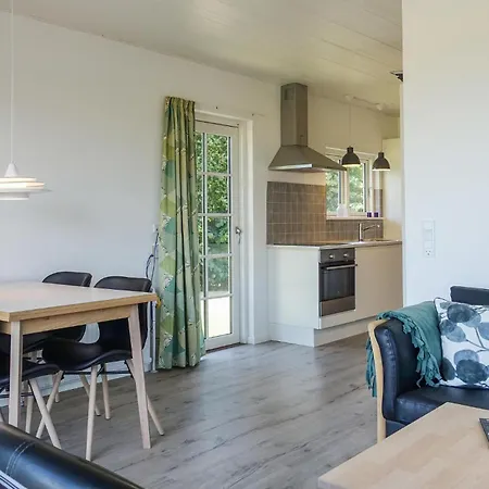 Apartment Stunning In With Kitchen *
