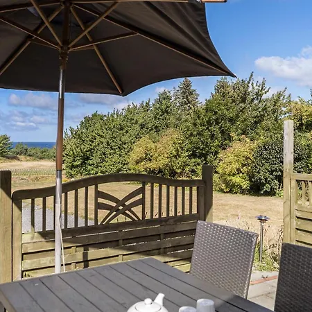 2 Bedroom Gorgeous In Appartement