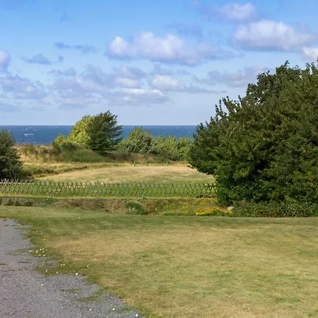 2 Bedroom Gorgeous In Appartement Hasle