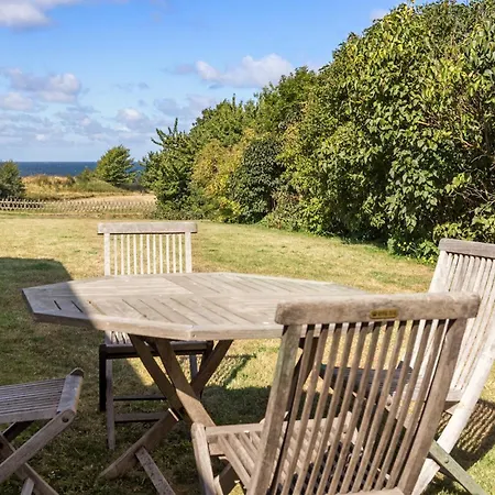 2 Bedroom Gorgeous In Hasle