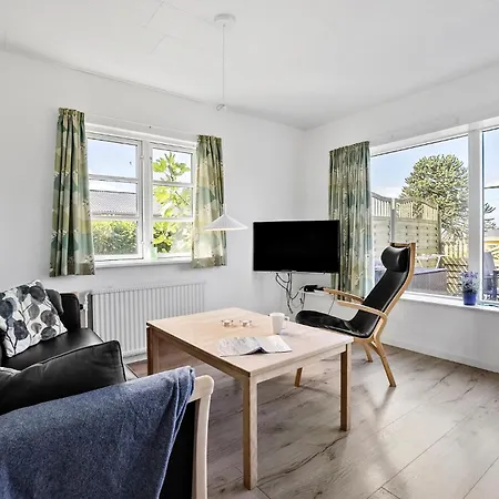 Appartement 2 Bedroom Gorgeous In